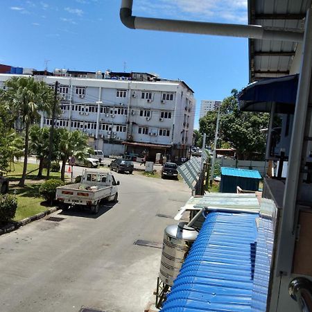Jj Home2Stay Miri Buitenkant foto