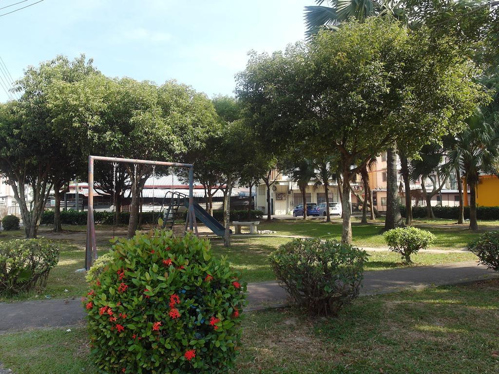 Jj Home2Stay Miri Buitenkant foto