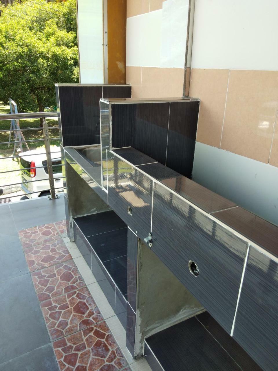 Jj Home2Stay Miri Buitenkant foto